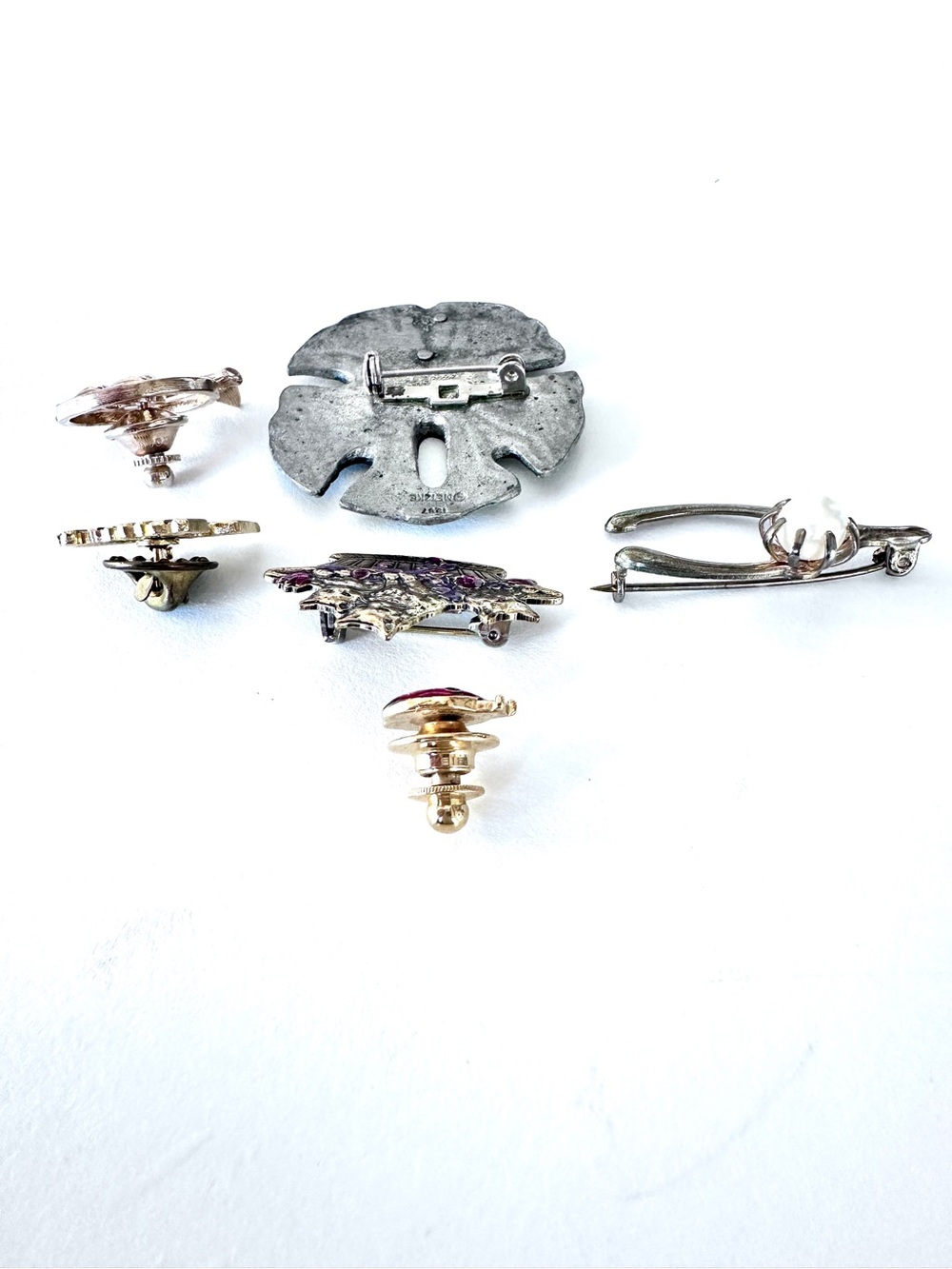 Six Pins Sand Dollar Avon Ladybug Loving Owls Cats Basket Wishbone Up with Peopl - Picture 3 of 13